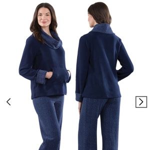 NWOT Matching Fleece Pajama Set sz Small